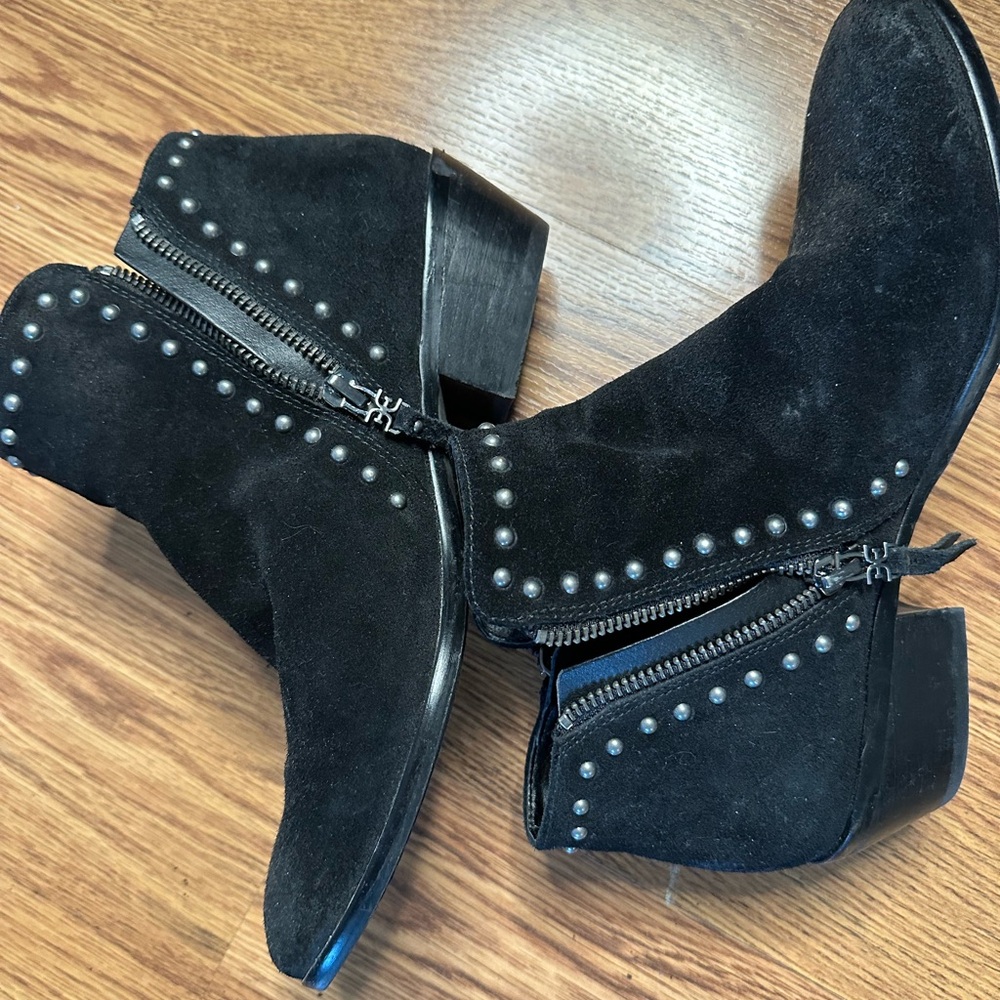 Sam Edelman Black Ankle Boots Classic Design